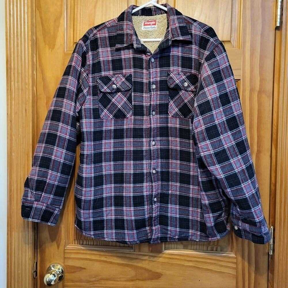 Wrangler mens shirt Jacket faux shearling lining plaid size Large